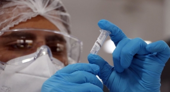 Covid-19: mortes somam mais de 255 mil e casos, quase 10,6 milhões